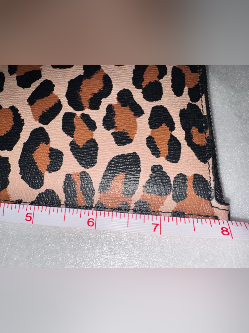 Kate Spade Lucy LZip Leopard Print Wristlet in Brown and Black - NWT - Picture 9 of 12